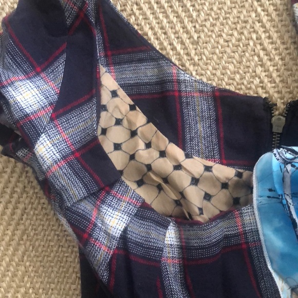 Dress - Picture 4 of 5